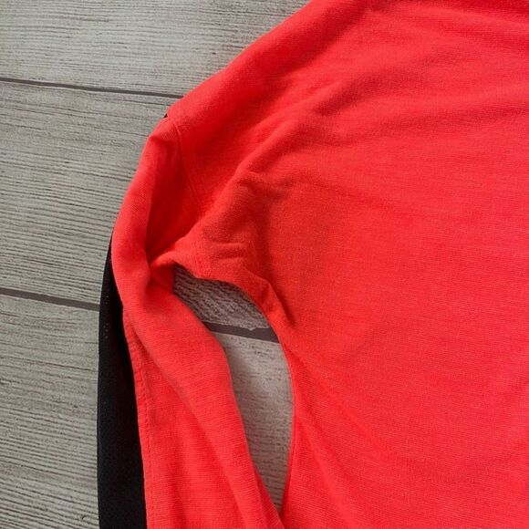 Avia women S Longsleeve Crewneck activewear top w/mesh side sleeves orange/black - Picture 7 of 13